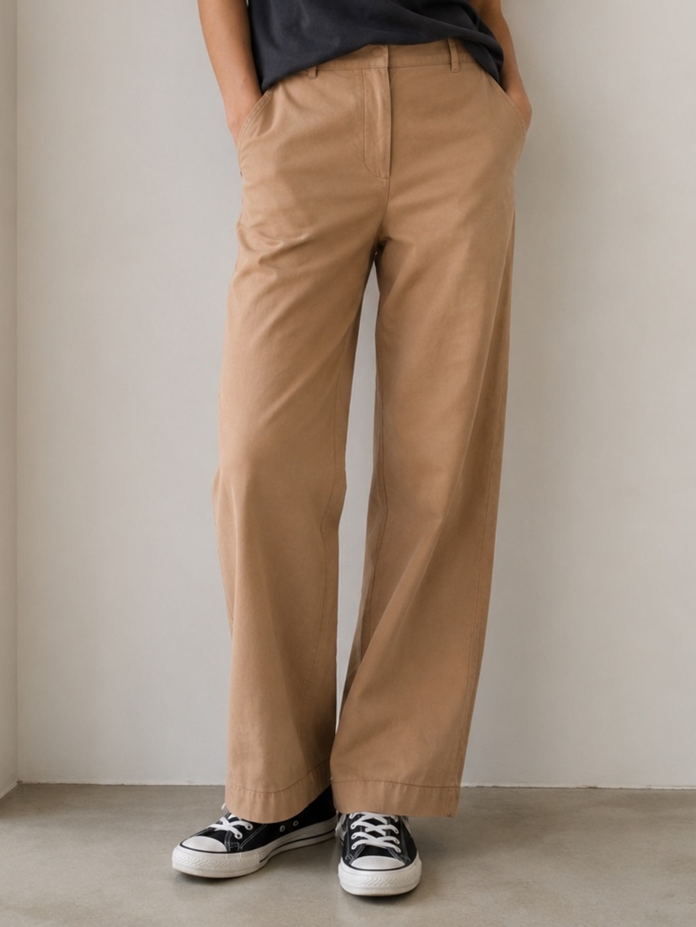 NWT Aritzia Wilfred Chino Relaxed Hi-Rise Wide Pant, women’s size 4